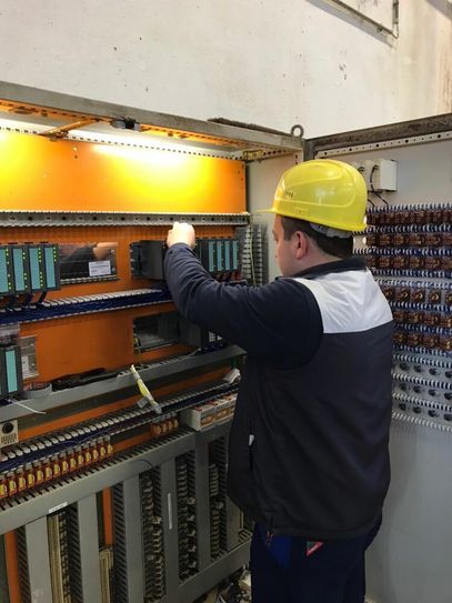 Daniel Kießling ist Auszubildender zum Elektroniker für Betriebstechnik.