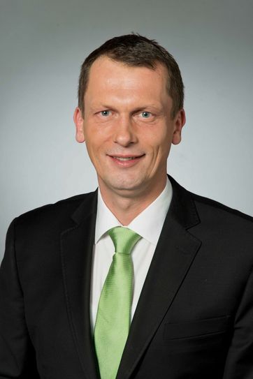 Der Cottbuser Oberbürgermeister Holger Kelch hat dazu aufgerufen, politische Auseinandersetzungen friedlich, gewaltfrei und in gegenseitigem Respekt auszutragen. Foto: Goethe