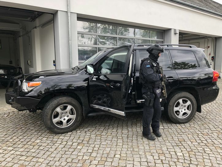 Die Fahrzeuge sind verstärkt.