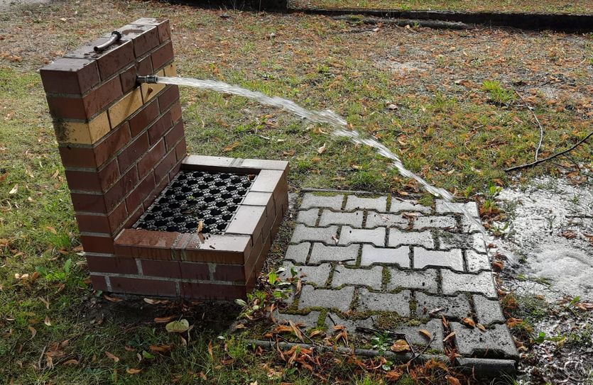 Ist der Wasserhahn weg, dann läuft das Wasser ungebremmst.