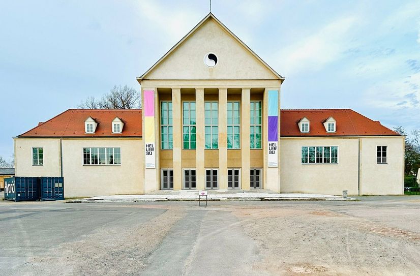 Reingeschaut ins Festspielhaus Hellerau.