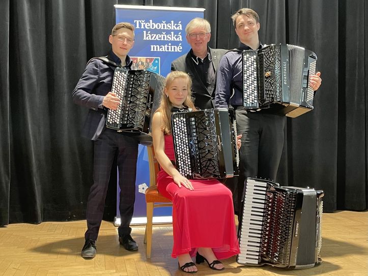 Das Czech Accordion Ensemble.