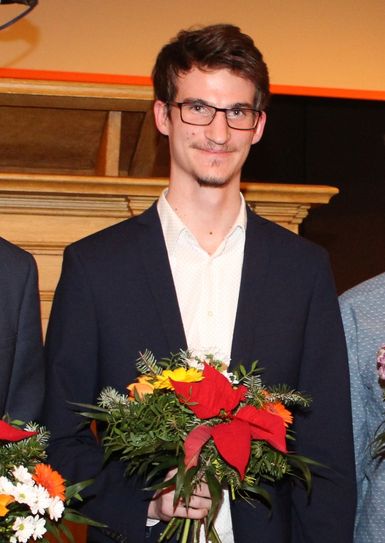 Tom Krügler überzeugte die Jury mit seiner Arbeit zum Thema „Erhöhung der Softwarequalität und Senkung der Zeit für Fehlerkorrekturen durch die Einführung von Unit-Tests“ und gehört damit zu den drei Preisträgern im Wettbewerb „Innovativster Auszubildender 2018“. Foto: Keil