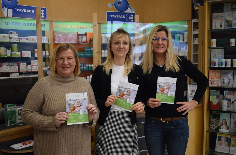 Roswitha Hübner, Karina Jurisch und Stefanie Zschieschack hoffen auf viele Spenden für den guten Zweck.