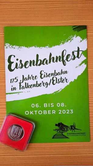 Die Jubiläumsmünze zum Eisenbahnfest.