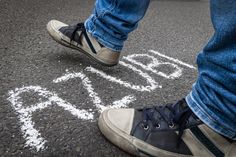Als fitter und engagierter Azubi einen Schritt nach vorne machen: Jugendliche haben die Chance auf ein Azubi-Stipendium - egal, welchen Beruf sie ansteuern. Darauf hat die IG BAU Ostsachsen hingewiesen.