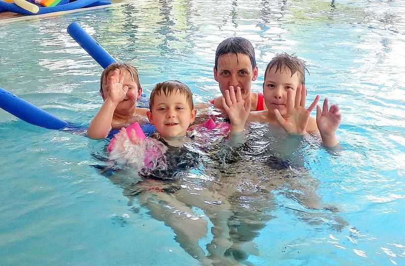 In Dresden organisiert und betreut der Verein schon seit längerer Zeit eine vergleichbare Kinderschwimmgruppe.