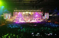 Show "EVOLUT30N"