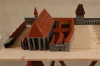 Modell des mittelalterlichen Franziskanerklosters.