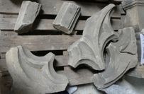 Neogotische Fragmente der Sophienkirche im Lapidarium.