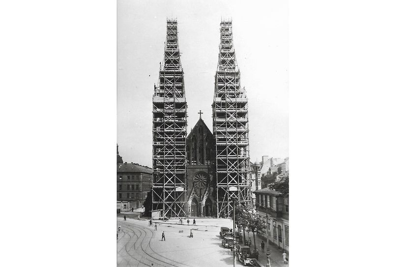 Umbau der Sophienkirche im Jahr 1930.