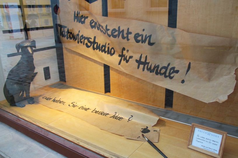 Damit es nicht bei solchen nicht ganz ernst gemeinten Ideen bleiben muss, soll jetzt ein Gründerwettbewerb die Innenstadt weiter bringen. Foto: Farrar