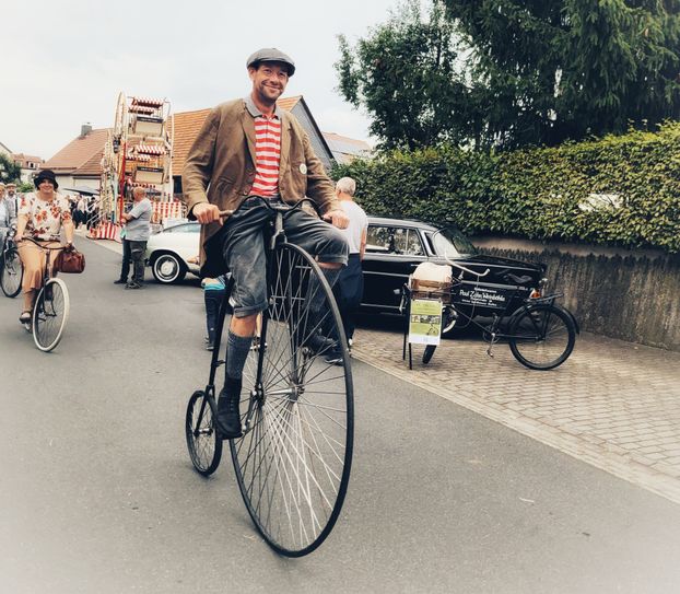 100 Meilen mit Hochrad? Klar, sagen die Veranstalter.