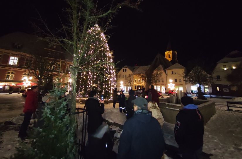Ein Rundgang durch das verschneite Calau kam gut an.