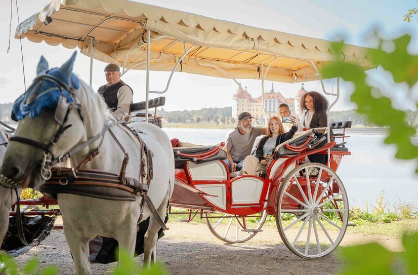 Kutschfahrten in Moritzburg sind eines der Angebote zum Dresden Elbland-Tag.