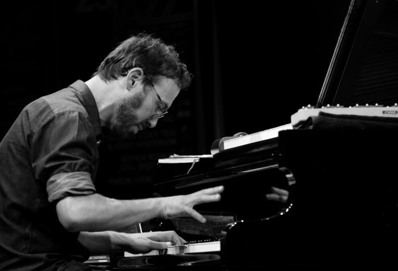 Pianist Yaron Herman aus Israel ist in Löbau zu erleben.