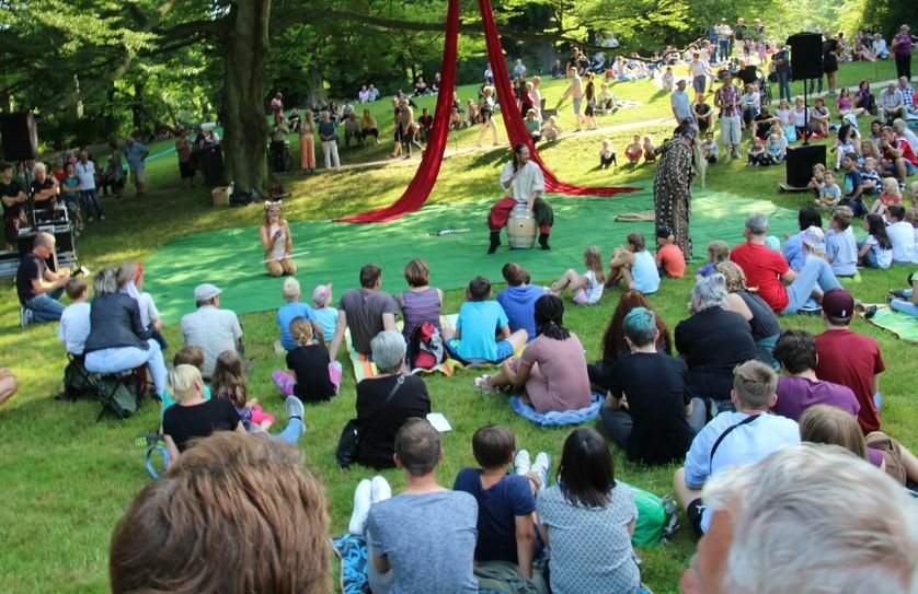 Auch 2018 wird das ViaThea am Donnerstag mit einem Kulturpicknick im Stadtpark eröffnet. Los geht`s 17 Uhr. Foto: Keil