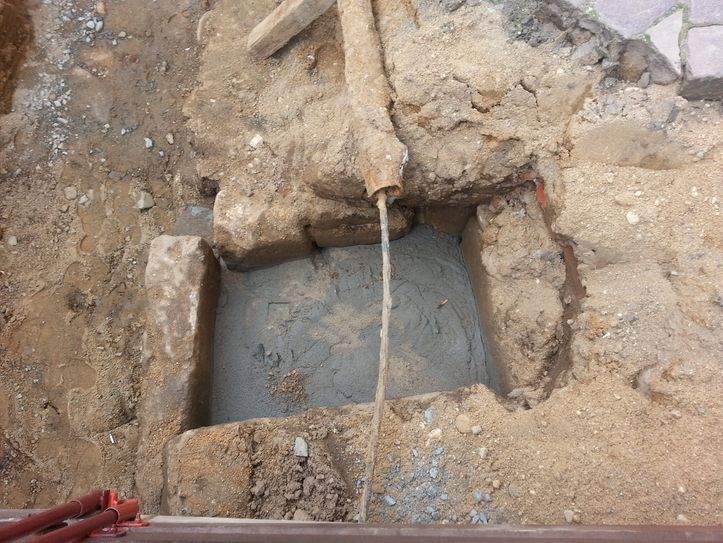 Wenig später war das 700 Jahre alte Denkmal verfüllt. Foto: Daniel Förster