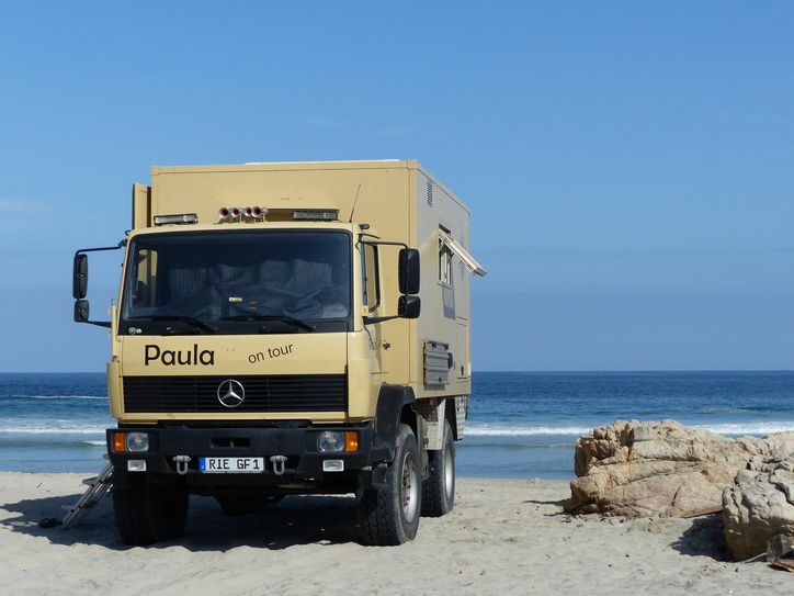 Beim Start in Deutschland (Januar 2020) waren die Wagners und »Paula« noch vereint. Jetzt mussten sie wegen der Corona-Pandemie ohne ihr treues Gefährt aus Südamerika zurückkehren. Foto: Privat