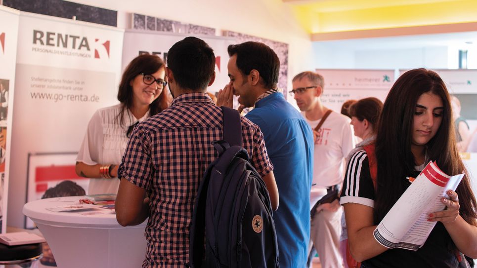 Auf die Besucher wartet ein vielfältiges Angebot an Berufen, Aus- und Weiterbildungen sowie Studienmöglichkeiten. Foto: PR