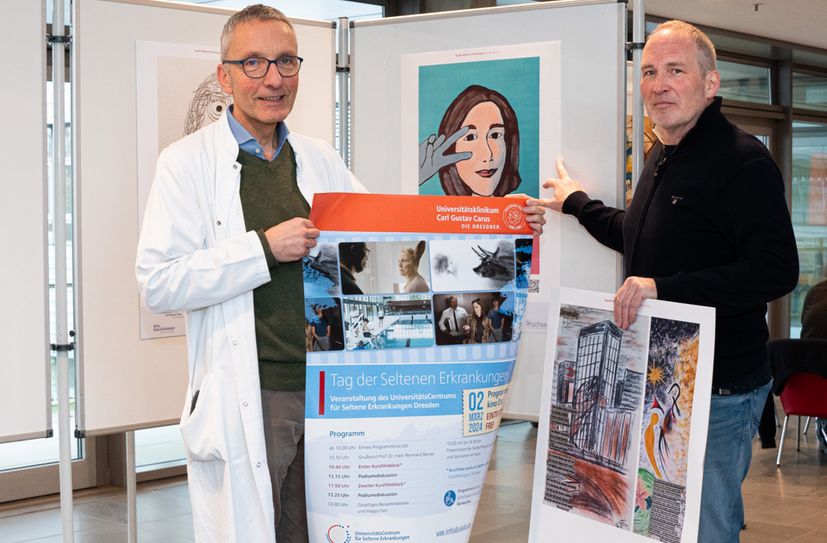Prof. Reinhard Berner (li.), Direktor der Klinik für Kinder- und Jugendmedizin, und Michael Doerwald, Creative Director der Agentur Ketchum, eröffnen im Kinder- und Frauenzentrum des Uniklinikums Dresden eine Ausstellung mit Kunstwerken von Menschen, die an einer Seltenen Erkrankung leiden.