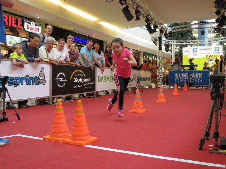 ...machten beim Kindersprint mit... Foto: „@Kindersprint Dresden“