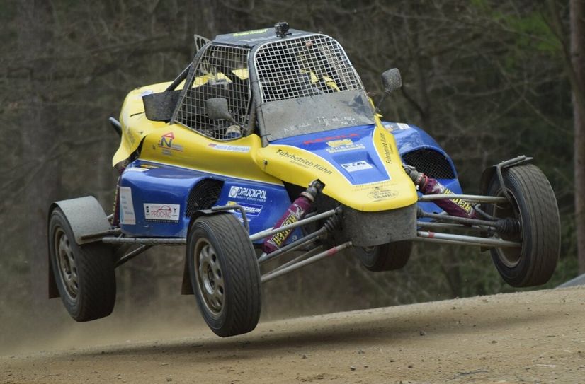 In der Offroad-Arena Matschenberg geht es wieder heiß her. Die Zuschauer dürfen sich auf spannende Rennen freuen.