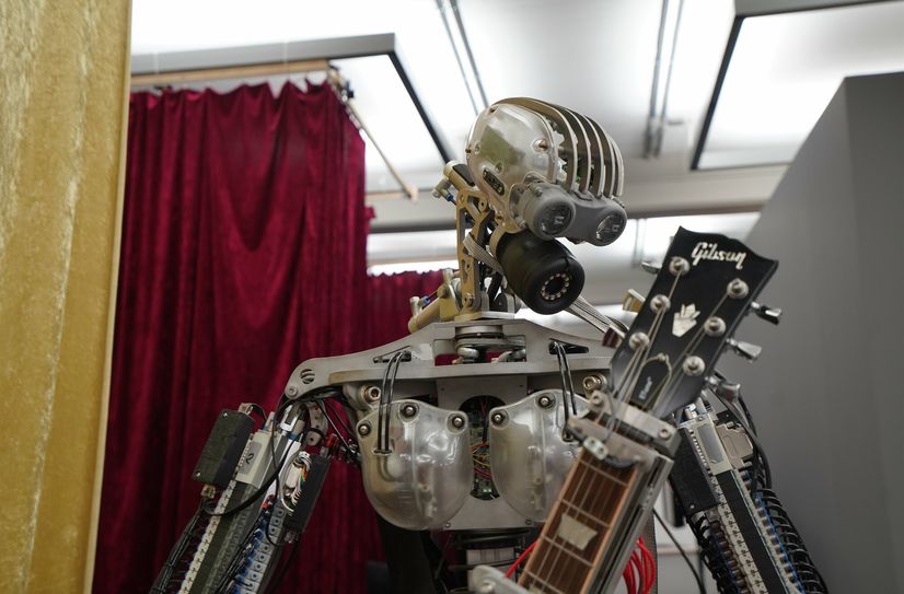 Ein sehr musikalischer Roboter.