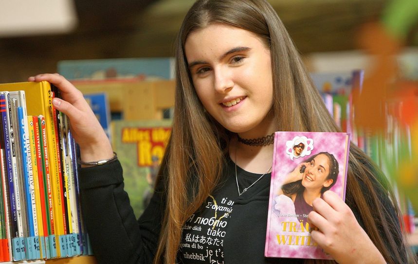 Elisa Gahr (13) aus Zeithain gehört zu den besten Vorlesern ihre Jahrgangs. Bis zum Landeswettbewerb hat es in diesem Jahr aber leider noch nicht gereicht. Foto: Förster