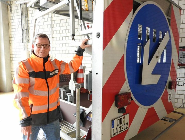 Franz Lober ist seit 25 Jahren Chef der Autobahnmeisterei Dresden-Hellerau.
