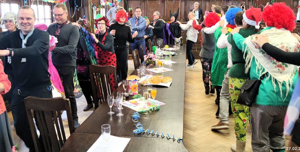 Stimmungsvoll ging es im Stadtverordnetensitzungssaal zu