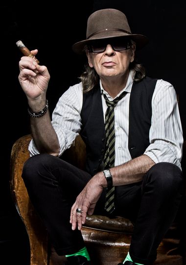 Udo Lindenberg coverte den „Zug nach Kötzschenbroda“ .