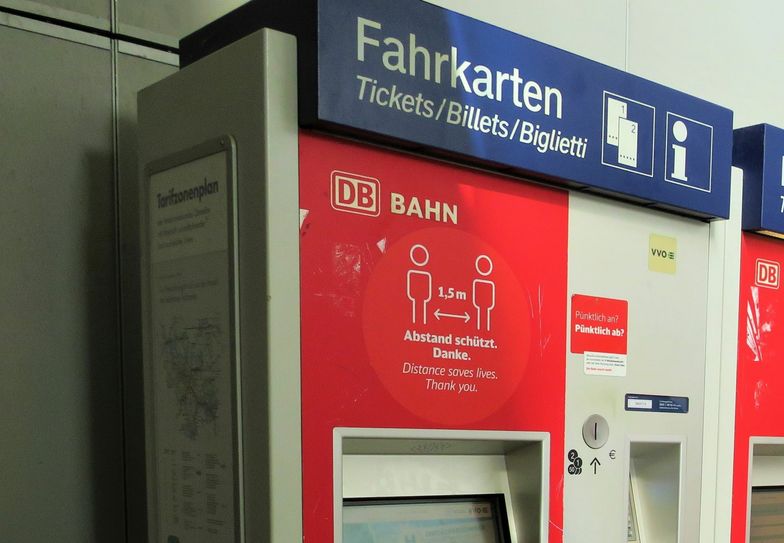 Am Wochenende gab es Angriffe auf mehrere Fahrkartenautomaten. Symbolfoto: Richter