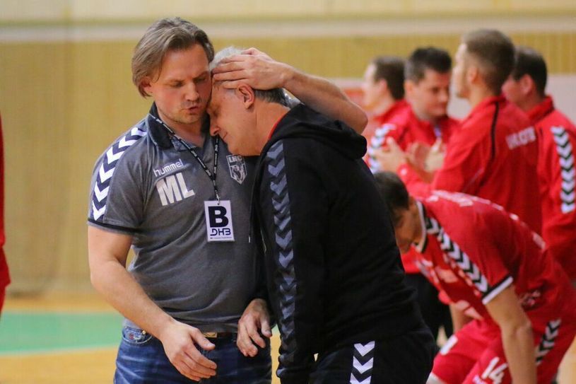 Bei Marcel Linge und Peter Melzer fiel die Anspannung sichtbar ab, als die Partie am Samstag zugunsten des LHC entschieden war. Foto: LHC