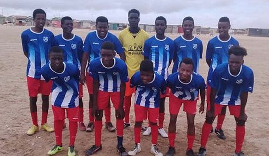 Die ehemaligen Trikots des FV Blau-Weiß Stahl Freital fanden beim „Tangeni Shilongo Namibia e.V.“ Verwendung. Foto: Verein