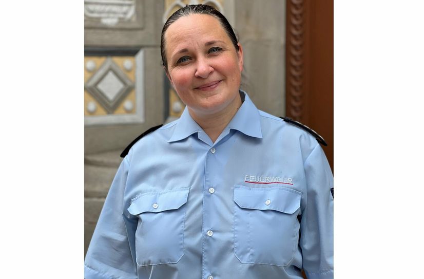 Mit Anja Weigel steht erstmals eine Frau an der Spitze der 1897 gegründeten Görlitzer Berufsfeuerwehr.