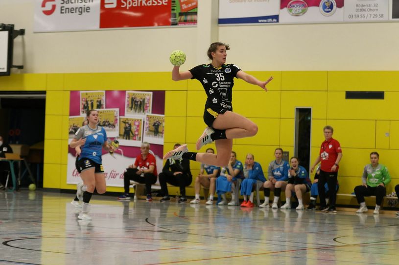Isabel Wolff setzt zum Wurf an.