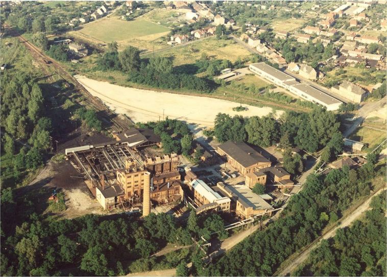 Standort mit Vergangenheit und Zukunft: Auf der Fläche der ehemaligen Brikettfabrik »Aufstieg« soll das Innovative Lernzentrum Lausitz entwickelt werden. Foto: LMBV