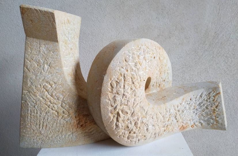 Annette Tucholke-Bonnet, »Kleine Sirene«, 2019, Reinhardtsdorfer Sandstein.