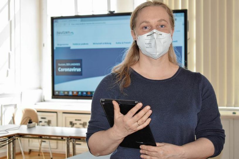 Amtsärztin Dr. Jana Gärtner und ihr Team haben das Pandemiegeschehen im Landkreis Bautzen seit über einem Jahr täglich im Blick. Foto: Sandro Paufler