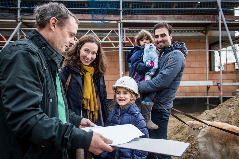 Schon vor dem Einzug müssen sich Bauherren Gedanken um die richtige Versicherung machen. Foto: Bauherren-Schutzbund e.V.
