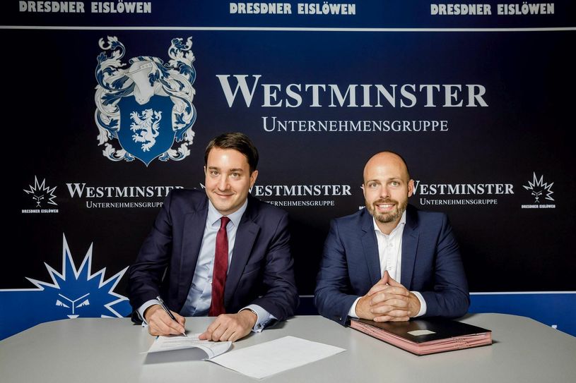 v.l. Marian Ziburske (geschäftsführender Gesellschafter der Westminster Unternehmensgruppe), Maik Walsdorf (kaufmännischer Geschäftsführer Dresdner Eislöwen) / Foto: PR / Dresdner Eislöwen