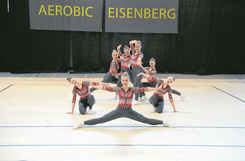 Das Seniors Dance Team des ESV Lok Riesa.
 Foto: Rainer Fleck