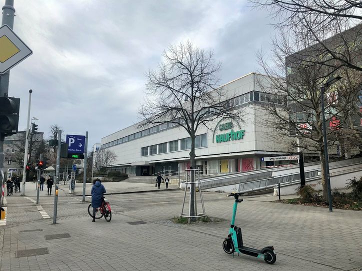 OB Tobias Schick reagiert auf das Galeria-Aus in Cottbus.