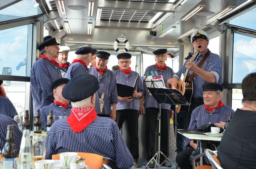 Für beste Stimmung sorgte der (Shanty-)Chor der Bergarbeiter. Foto: Landkreis OSL