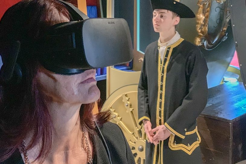 Zeitreise mit VR-Brille zurück ins Jahr 1719. Foto: Ulrich v. Stipriaan