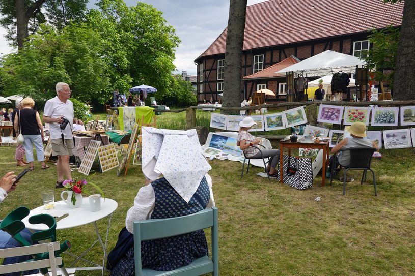 Kunstgartenfest im Heimatmuseum Dissen.