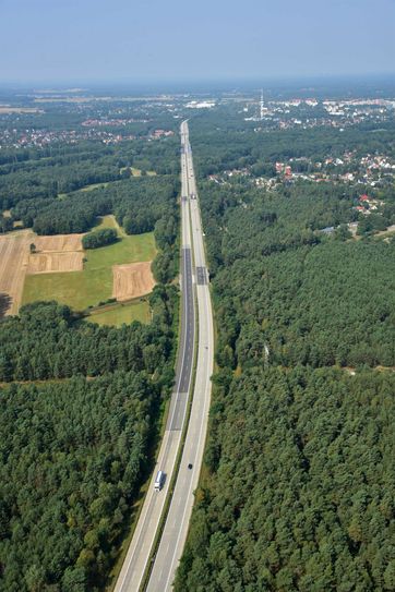 Vor 30 Jahren wurde auf der A 15 begonnen, eine zweite Richtungsfahrbahn zu bauen. Und diese hat jetzt stellenweise grundhaften Sanierungsbedarf.