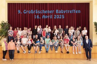 Teilnehmer des 9. Großräschener Babytreffens im Kurmärker.