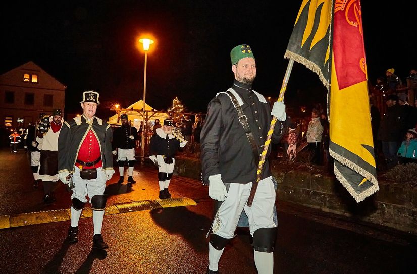 Höhepunkt des Festes ist der alljährliche Bergmannsaufzug der Knappschaften mit der Schalmeienkapelle Bad Gottleuba.